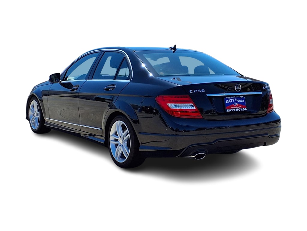 Thumbnail: 2013 Mercedes-Benz C-Class - 4