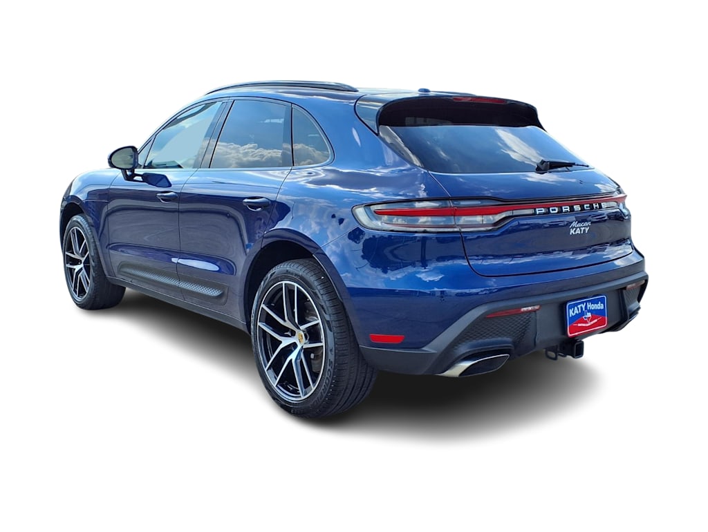 Thumbnail: 2022 Porsche Macan - 4