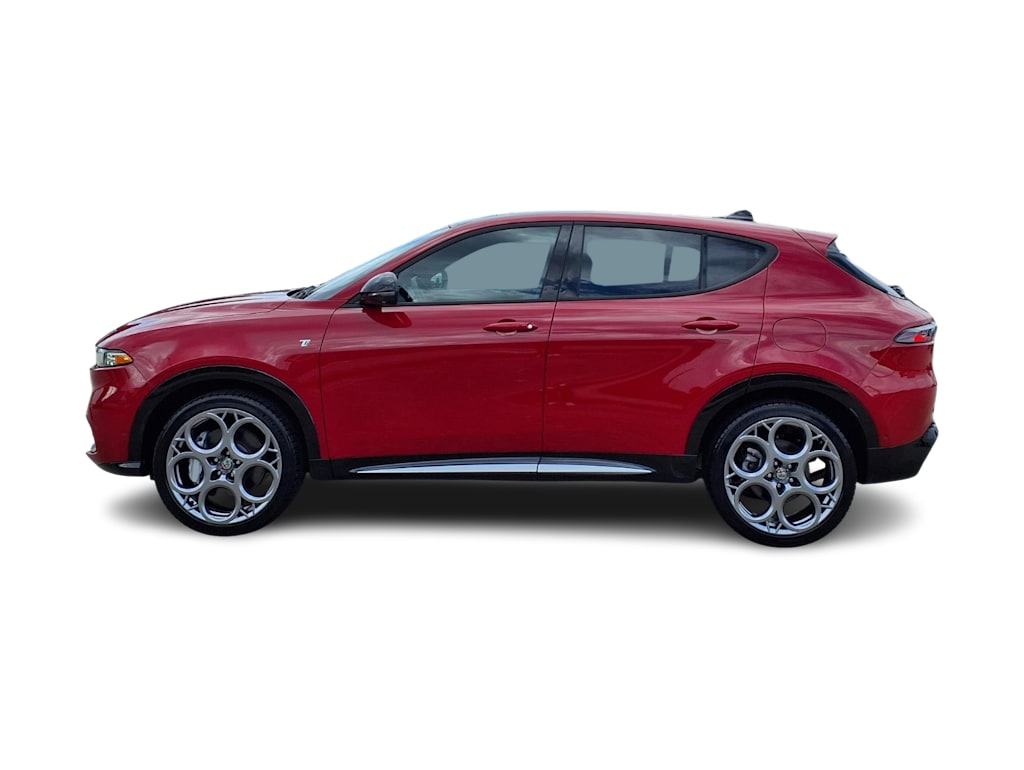 Thumbnail: 2024 Alfa Romeo Tonale - 3