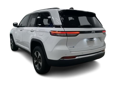 Thumbnail: 2024 Jeep Grand Cherokee - 3