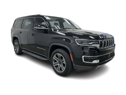 Thumbnail: 2022 Jeep Wagoneer - 15