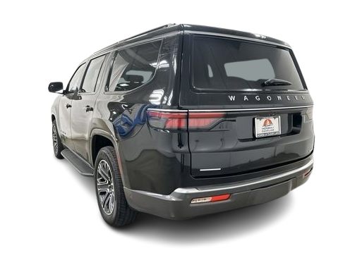 Thumbnail: 2022 Jeep Wagoneer - 3