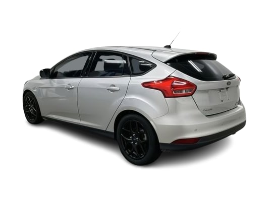 Thumbnail: 2016 Ford Focus - 19
