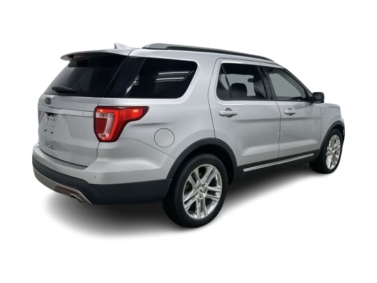 Thumbnail: 2017 Ford Explorer - 15
