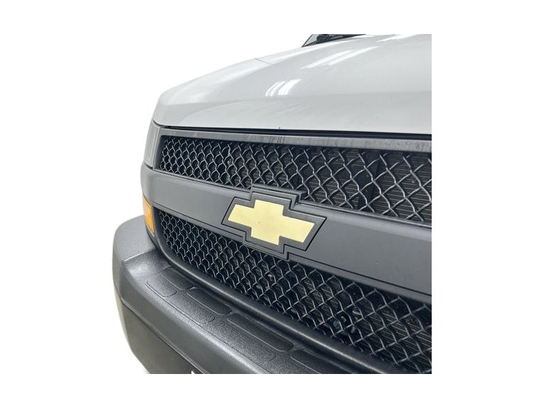 Thumbnail: 2019 Chevrolet Express - 4