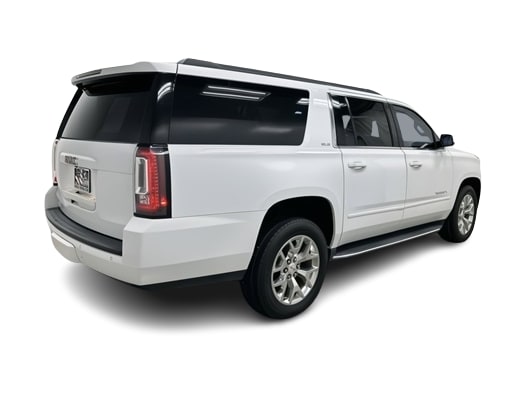 Thumbnail: 2018 GMC Yukon XL - 14