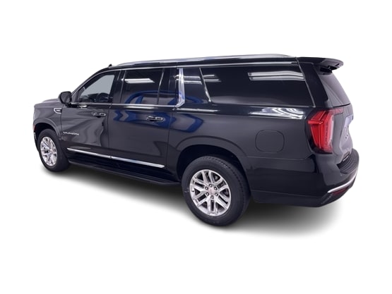 2022 GMC Yukon XL SLT 3