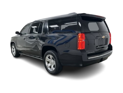 Thumbnail: 2016 Chevrolet Suburban - 3