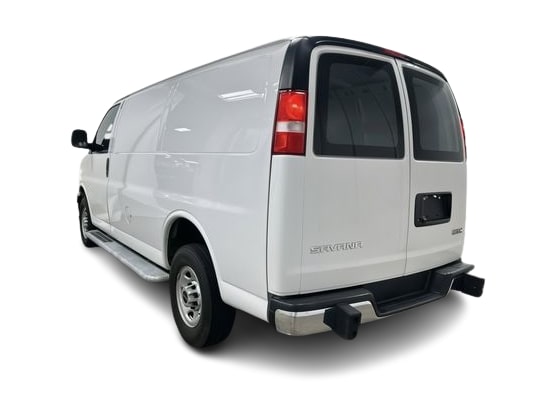 Thumbnail: 2024 GMC Savana - 3