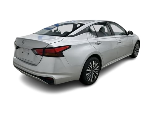 Thumbnail: 2025 Nissan Altima - 14