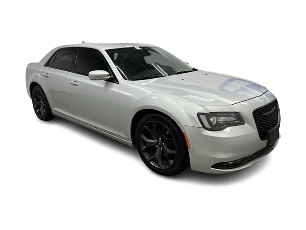 2021 Chrysler 300 S 17