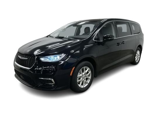 Thumbnail: 2024 Chrysler Pacifica - 19