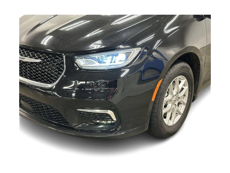 Thumbnail: 2024 Chrysler Pacifica - 31