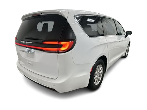 Thumbnail: 2025 Chrysler Pacifica - 14