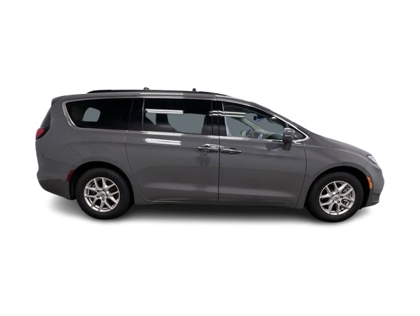 2022 Chrysler Pacifica Touring L 18