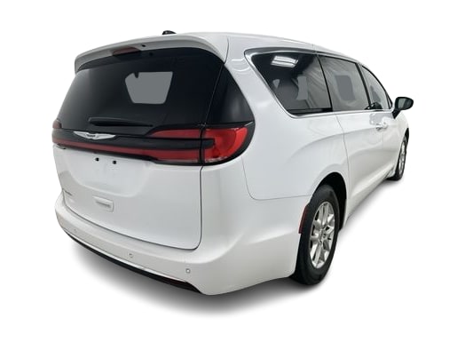 Thumbnail: 2025 Chrysler Pacifica - 13