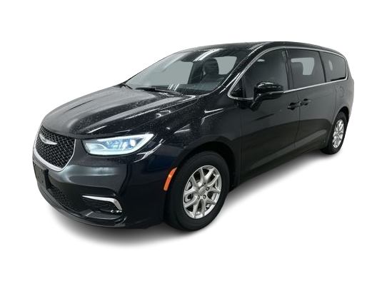 Thumbnail: 2025 Chrysler Pacifica - 18