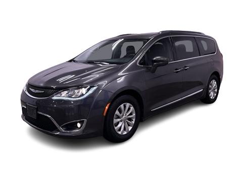2018 Chrysler Pacifica  20