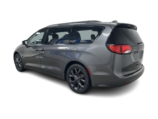 Thumbnail: 2020 Chrysler Pacifica - 20