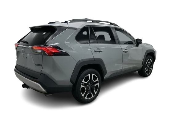 Thumbnail: 2019 Toyota RAV4 - 14