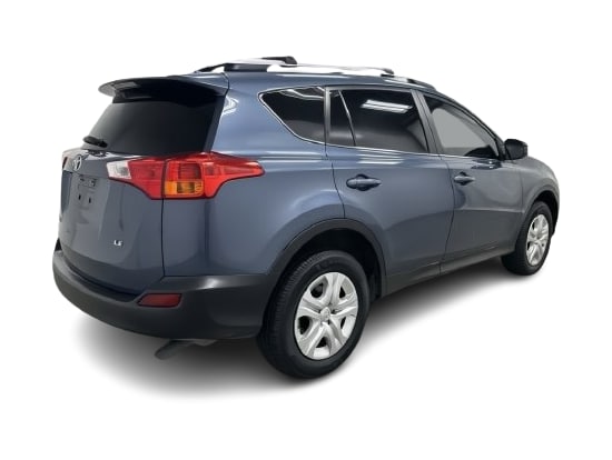 Thumbnail: 2013 Toyota RAV4 - 16