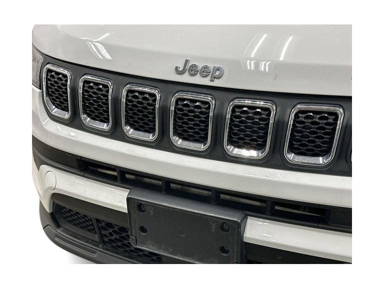 Thumbnail: 2023 Jeep Compass - 4