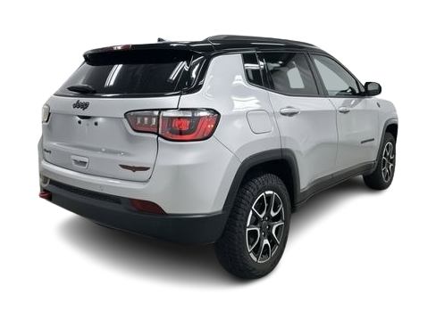 Thumbnail: 2025 Jeep Compass - 13