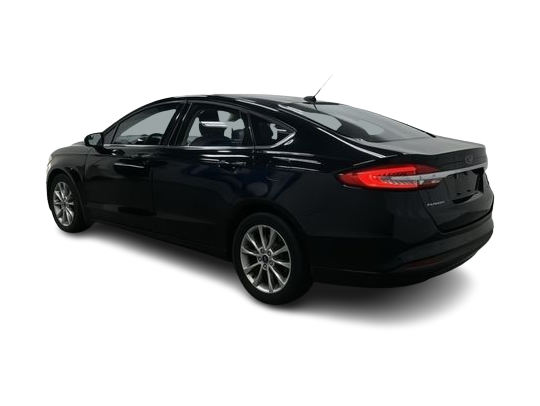 Thumbnail: 2017 Ford Fusion - 19