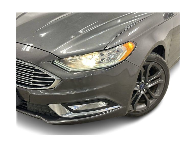 Thumbnail: 2018 Ford Fusion - 32