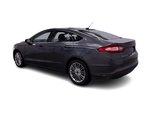 2016 Ford Fusion SE 20