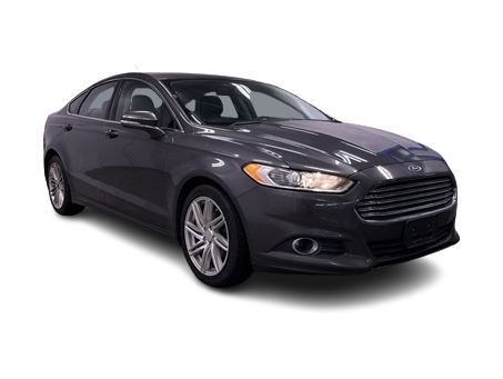 2016 Ford Fusion SE 17