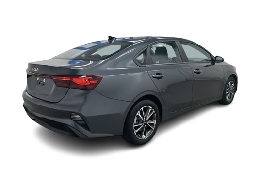 Thumbnail: 2024 Kia Forte - 15