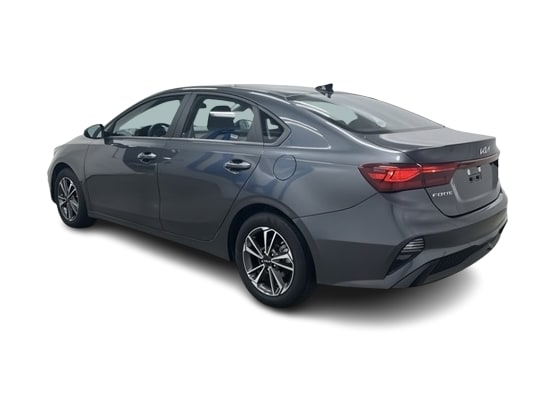 Thumbnail: 2024 Kia Forte - 20