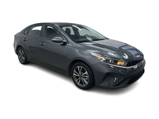 Thumbnail: 2024 Kia Forte - 16