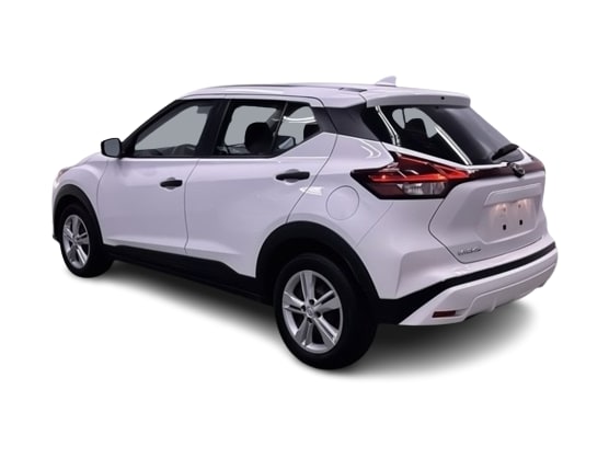 2024 Nissan Kicks S 20