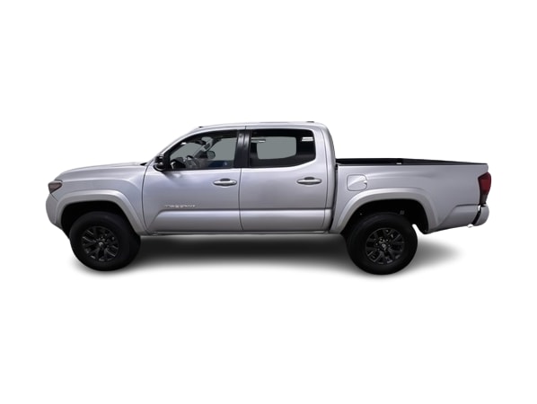 2023 Toyota Tacoma SR5 3