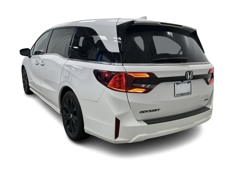 Thumbnail: 2026 Honda Odyssey - 3