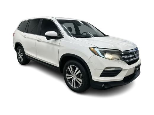 Thumbnail: 2017 Honda Pilot - 16