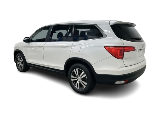 Thumbnail: 2017 Honda Pilot - 20