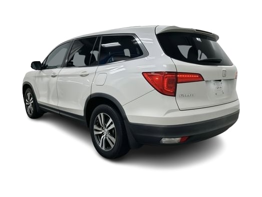 Thumbnail: 2016 Honda Pilot - 3