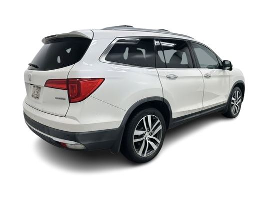 Thumbnail: 2018 Honda Pilot - 13