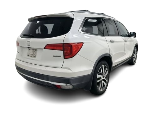 Thumbnail: 2018 Honda Pilot - 12