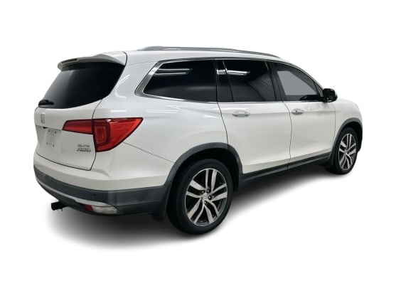 Thumbnail: 2016 Honda Pilot - 16