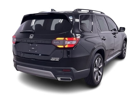 2023 Honda Pilot Touring 13
