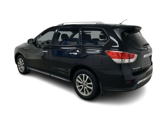 Thumbnail: 2015 Nissan Pathfinder - 21