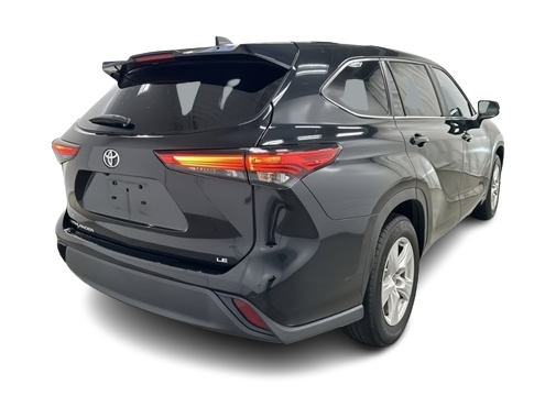 Thumbnail: 2023 Toyota Highlander - 13