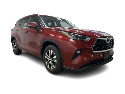 Thumbnail: 2023 Toyota Highlander - 18