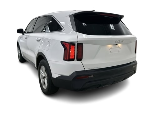 Thumbnail: 2023 Kia Sorento - 3