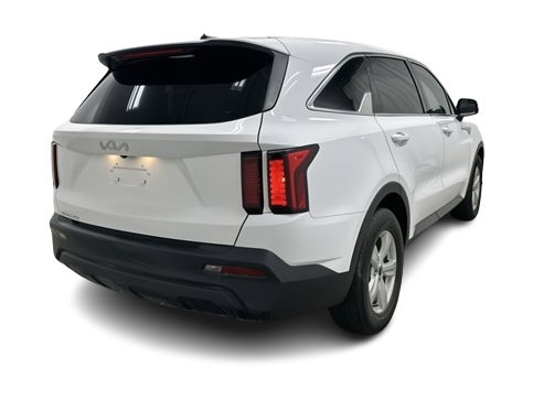 Thumbnail: 2023 Kia Sorento - 14