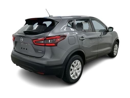Thumbnail: 2020 Nissan Rogue Sport - 11